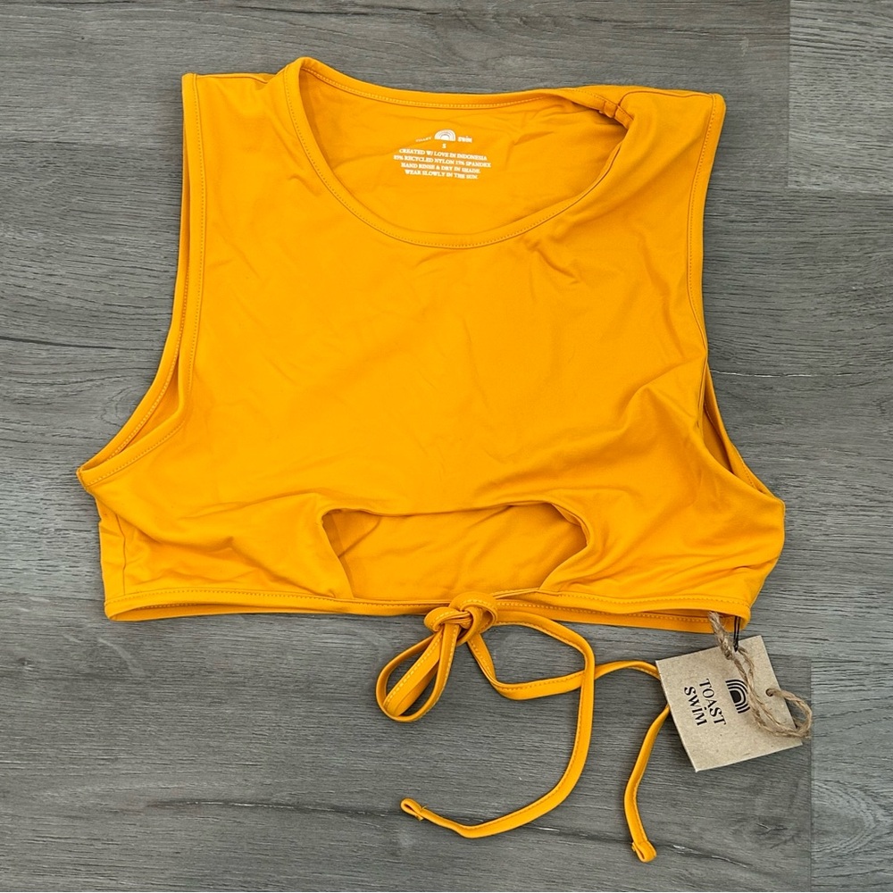 Nwt toast swim peekโ a boo orange crop top size small womenโs bikini